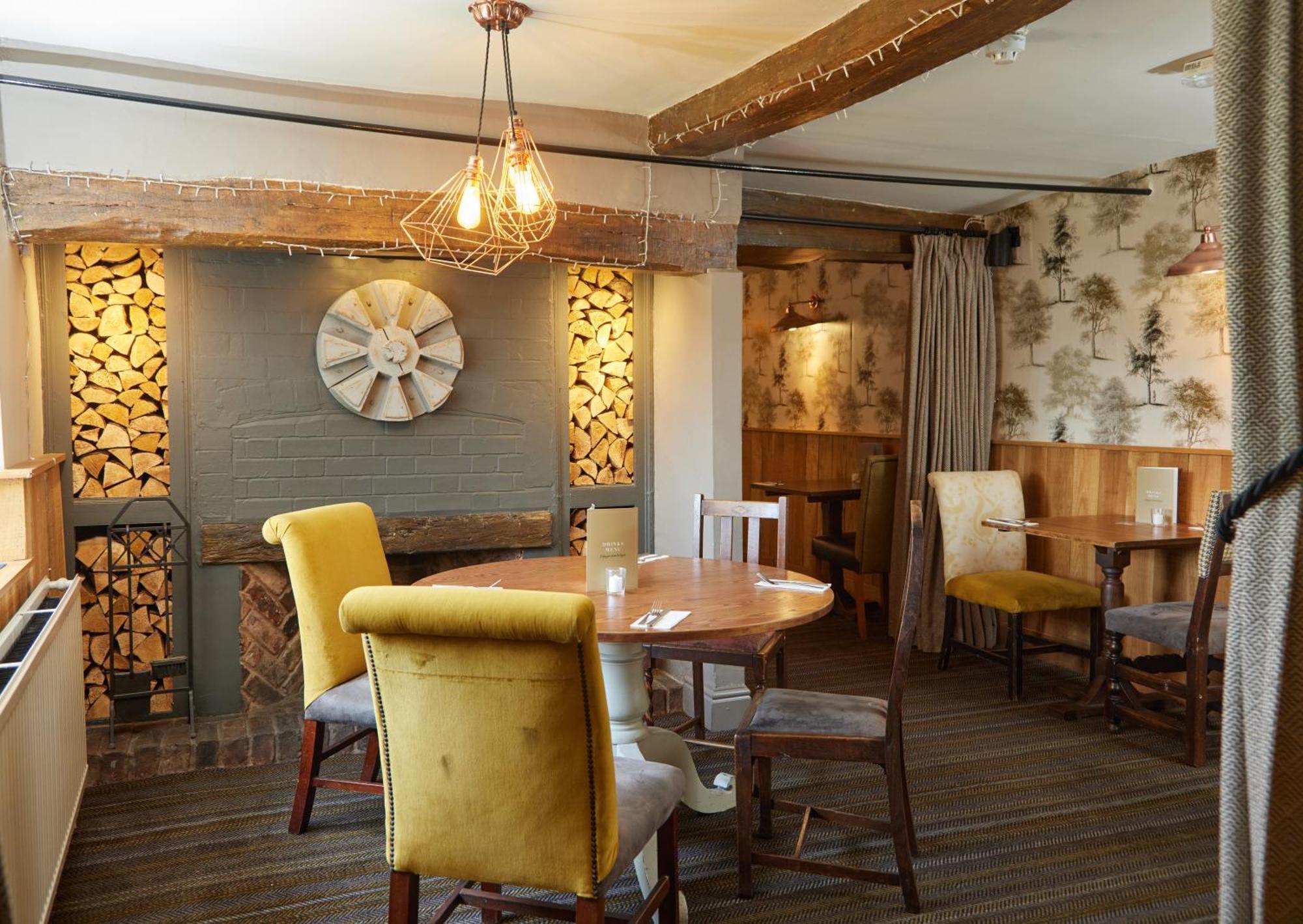 Hotel Fieldhead By Greene King